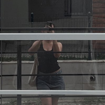 mishelaneous_'s profile picture. •• ꕥ ∘ ₊˚𖦹 ⋆