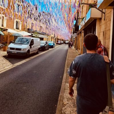 aposeey's profile picture. Mes posts n’engagent que moi 🙃