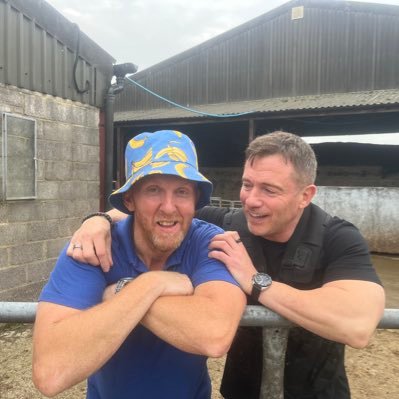 farmradioframpo's profile picture. farmer and fugitive on hunted series 8