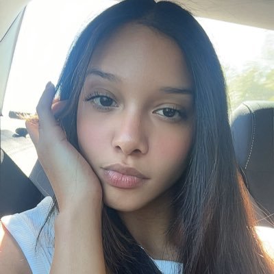 YouDiggYaz's profile picture. I understand it now.