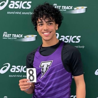 AndresVargasdb's profile picture. Diego A Vargas Barahona | C/O 2029 | 400m, 4x4, 1000m | 5’7 | South Garner Highshcool
