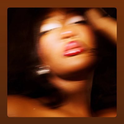 bornwilld's profile picture. 