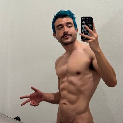 Miisa_lchicha's profile picture. No me gustas tú, me gustan tus tuitzzz. Fairy/dark Pokémon with dragon moves. La vie est un long chemin, tout droit ne sera pas le mien.
Twitch: Miisalchicha