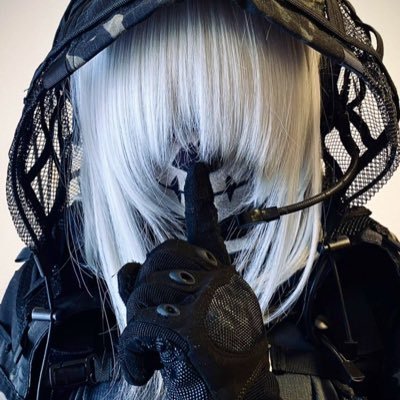 drakaneighbor1's profile picture. Δ“デルタ”って読みます I am japanese Airsofter & cosplayer ♂ 黒頭巾ちゃんの創作者でオリジナルです。 赤髪のオペレーター娘としても活動中。黒頭巾公式アカウント(@44Linus) 武装JKやお絵描きもするよ。 お絵描きアカウント→(@Owl05722081)
