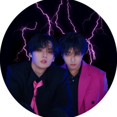 momintsxx's profile picture. 