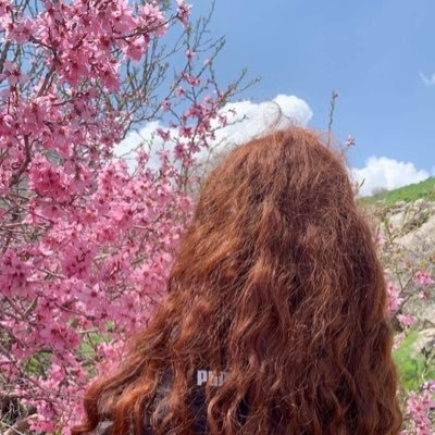 maswabarzani's profile picture. A Sagittarius Barzanian girl who graduated in Law and believes in women’s power — founder of JULAJEWELS