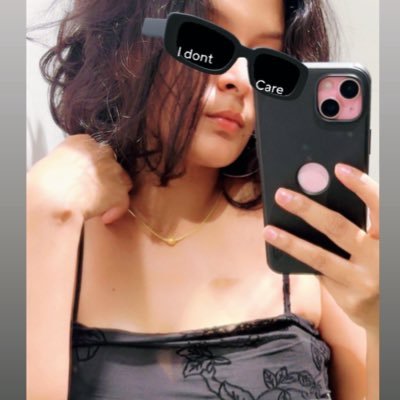 nishitaaxo's profile picture. Otaku || Shitposting || Demotivational speaker