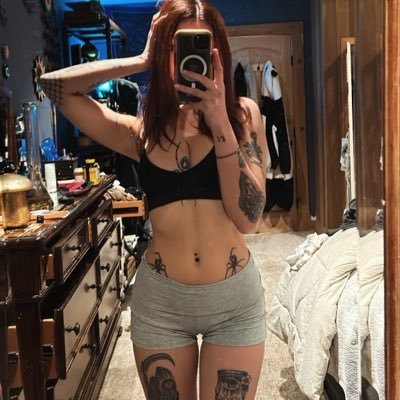 m3n4cing's profile picture. 🕷️🕸️⭐️