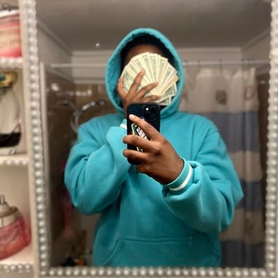 Maiy9lo's profile picture. 