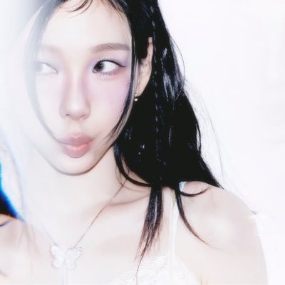 mysoneve's profile picture. ၊၊||၊⋆.˚✮ ɪᴠᴇ - xᴏxᴢ ✮˚.⋆၊၊||၊