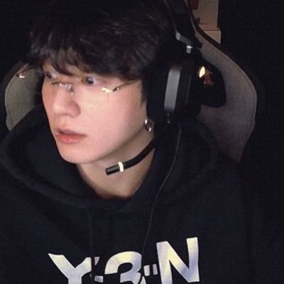 mnilssy's profile picture. 💋