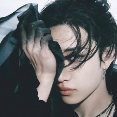 _nerfff's profile picture. 2024 คิดถึง chan room / 2025 อยากลาออกจากงาน แล้วไปถ่ายรูปเล่น / 2025-8 ตามไปเรื่อย งานไทย งานเกา StrayKids DAY6 m@rkjrtn