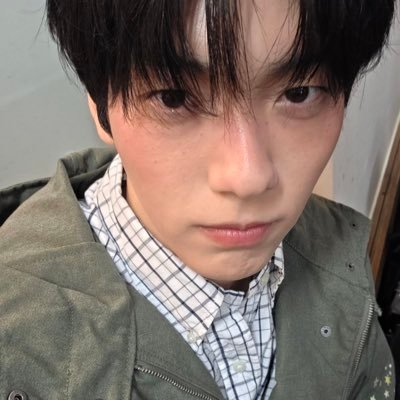 omgtaebin's profile picture. ⠀⠀⠀⠀⠀⠀i love https://t.co/msqTpQNRZR