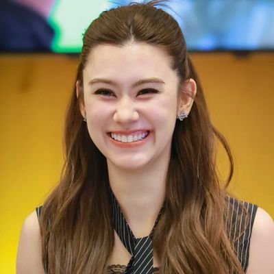 vivz0321's profile picture. 