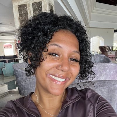 ninimb8510's profile picture. live life to the fullest ✨