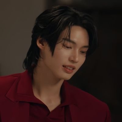 wmenrhicathea's profile picture. 19 | 100% #snowballpower 💚 | Dual Admin • Solo Admin @WMOGlobal | Full Admin for Win, lowkey fan of #黄星