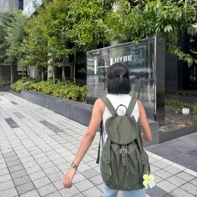 lov3cloud's profile picture. I live so I love, laugh, aju nice • live count: svt (6) agustd (2) taylor swift (3) j-hope (2) seokjin (2)🎉