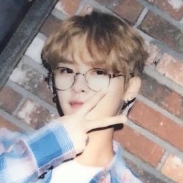 GarlicFeather's profile picture. 🍉 || 15 || multifandom - priv: @knoflookveer - BESTIE @SSSS_sorY