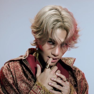 _BearBonZTH's profile picture. ✞
| @jeffsatur 🪐 
Life is driven by artists  🌻 ｡