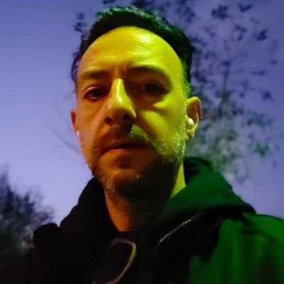 EzerchE's profile picture. 