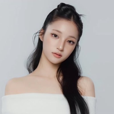 Chevy18_'s profile picture. #유니스 #방윤하 | OT8 #ユニス #パン·ユンハ