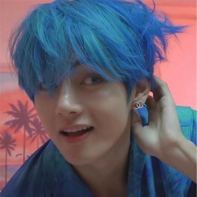 kobe4846's profile picture. 神戸大学大学院修了（理学部）27歳。地方のテレビ局の技術ディレクター。著書（自費出版）『文系でもわかる微分積分』『アイドル量子力学』他