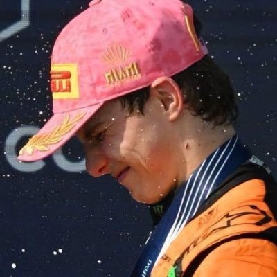 oscbratri's profile picture. take a break from feminism to defend oscar piastri on the internet