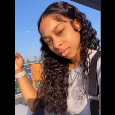 a_aliyaaaaa's profile picture. ♒️ || IG: @a.aliyaaaahhh