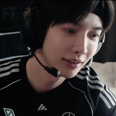 kanjan_02's profile picture. 