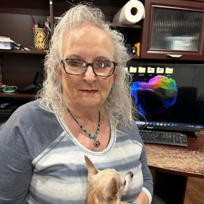 SaraHussanbl5's profile picture. From burnt out teacher to 2.6 million in 22 months Learn How