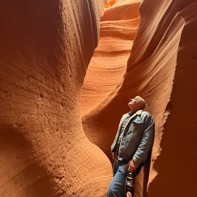 shadrachwhite's profile picture. 