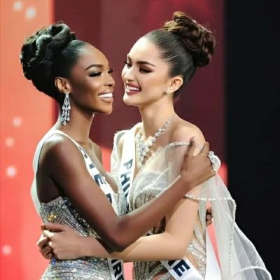 WhazeeZhee5891's profile picture. Don’t follow me because I don’t even know where I’m going. 🎄

I always learn from mistakes of others who take my advice. 🎄