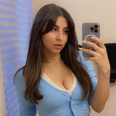 nina_north27462's profile picture. Je fais tout avec l'amour ❤️ venez en dm où en ajoutan sur zangi 3312856367 ou https://t.co/jq1iC0t5z8