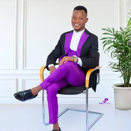 DOnuwabuch47136's profile picture. https://t.co/N8ig9pj4di Economics 
PGD in Theology 
MSc Peace Studies and Conflict Resolution