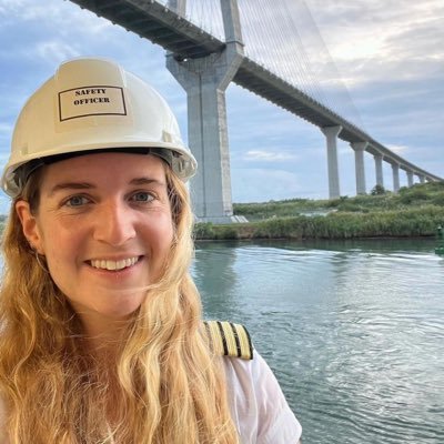 Worncynt's profile picture. ⚓️Captain and explorer 🌍 travel & lifestyle kindly follow back ❤️❤️❤️❤️❤️