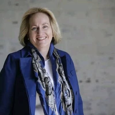 julie_leach590's profile picture. I'm Julie Leach the Powerball Winner of $310.5Million, I'm given out $50,000 to my followers Randomly