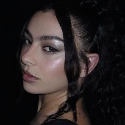 feydemie's profile picture. i'm next level so legit :) @praeriefieber