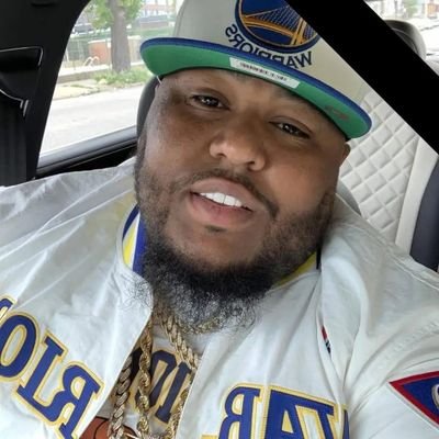 aaron_jero35542's profile picture. Everything you’ve ever wanted is on the other side of fear.💰👁Be the light in your family 🔺🔺🤘 HAIL THE ILLUMINATI 🔺