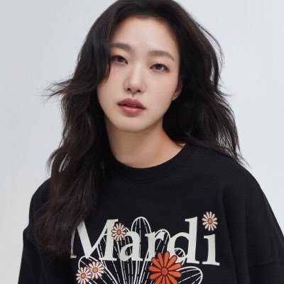 decembigwinner's profile picture. Skip now