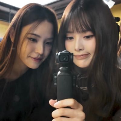 JEESEOMS's profile picture. for i7na , ys , hpp & newy #alwayswithjiyoon