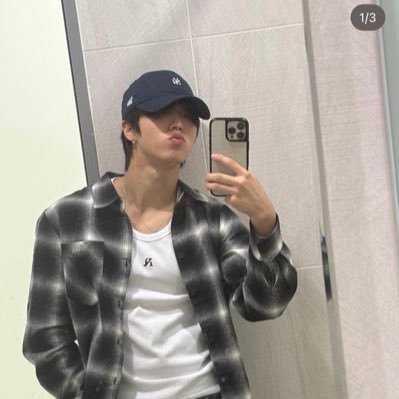 hanmiosorras's profile picture. q alguien me dedique want so bad por favor me estoy por suicidar