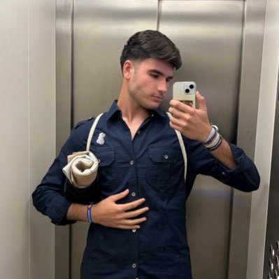 juanndee__'s profile picture. 