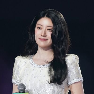 22030705jt's profile picture. nothing