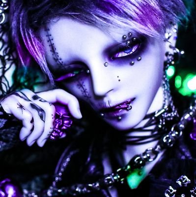 Villains1031S's profile picture. 万年🎃※球体関節人形によるキャラド注意※twst統一試験S5済🎃🦊♥🦈🦇♣/D🦊💀秋/brmy ⭐🎥🚬/30↑/🌶️激辛党🌶️