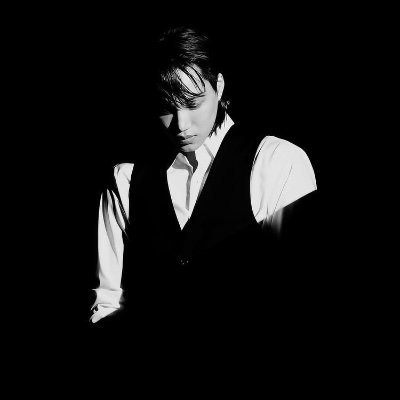 Tharanichan's profile picture. Gom