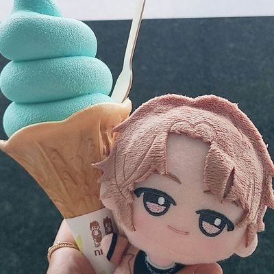 serruria77's profile picture. 20over | 雑多垢 | エイトリ💐🍁🎸