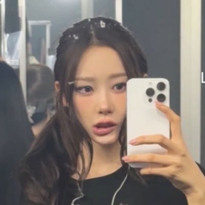 sjhloversclub_'s profile picture. 