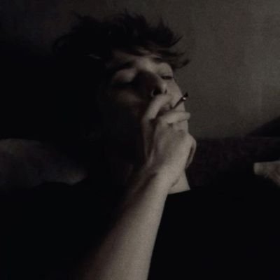 raunakrajpoot27's profile picture. Doubt causes chaos in one's own demise.