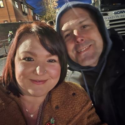 LynnieStatham's profile picture. Storyteller & Fiction Writer | Crafting Worlds with Words | English & Creative Writing Graduate | Published in Speedway Star |