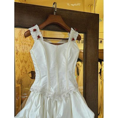 TuyetVy52329's profile picture. 